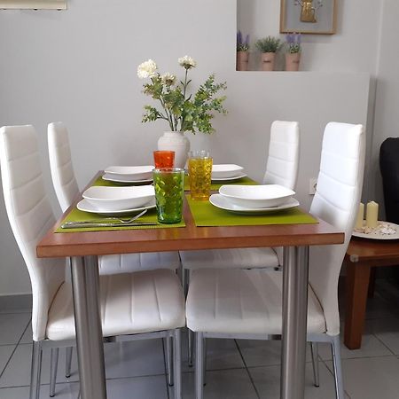 Dennis Stylish Apartment Kato Daratso Zewnętrze zdjęcie